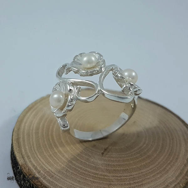 R013-сребърен-пръстен-перли.jpg
